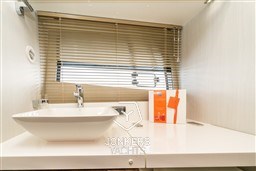 [I] 14_april_2021_Jonkers_Fairline_50_klein-01538.jpg