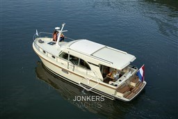 [E] linssen-grand-sturdy-30.0-sedan-20180524-0666.jpg