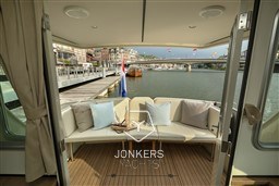 [I] linssen-grand-sturdy-30.0-sedan-20180522-0570.jpg