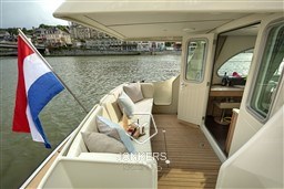 [E] linssen-grand-sturdy-30.0-sedan-20180522-0572.jpg