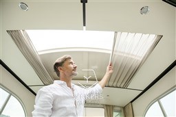 [I] linssen-grand-sturdy-30.0-sedan-20180524-1423.jpg