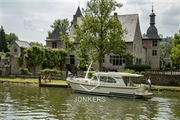 [E] linssen-grand-sturdy-30.0-sedan-20180522-0252.jpg