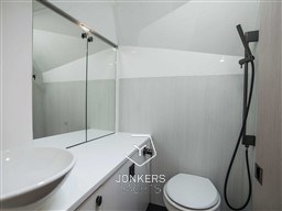 [I] F33_Interior_9331485-min.jpg