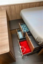 [I] linssen-grand-sturdy45-0-ac-INTERO-int-270721-684.jpg