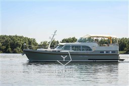 [E] linssen-grand-sturdy45-0-ac-intero-20210723-180.jpg