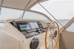 [I] Grand_Sturdy_45.0_AC_-_inter1.jpg