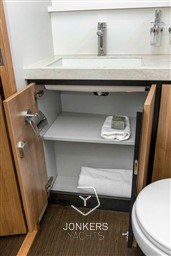 [I] linssen-grand-sturdy45-0-ac-INTERO-int-270721-680.jpg