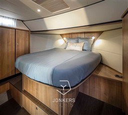 [I] linssen-grand-sturdy45-0-ac-INTERO-int-270721-033.jpg