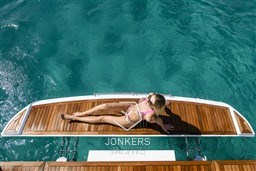 [E] Targa_45_Open_Exterior_5443_1-min.jpg