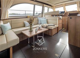 [I] linssen-grand-sturdy-45-0-sedan-intero-int-131021-460.jpg