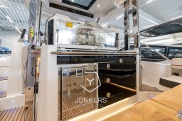 [E] 6 september 2024 Jonkers Yachts CC 10.5 (klein)-11.jpg