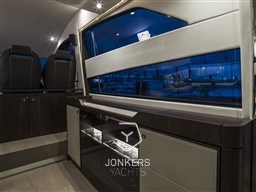 [I] Squadron_50_Interior_1498-min.jpg