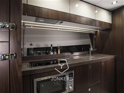 [I] Squadron_50_Interior_1529-min.jpg