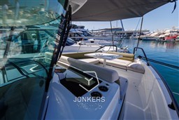 Jeanneau EX34 Hardtop [E] (15).jpg