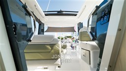Jeanneau EX34 Hardtop [I] (17).jpg