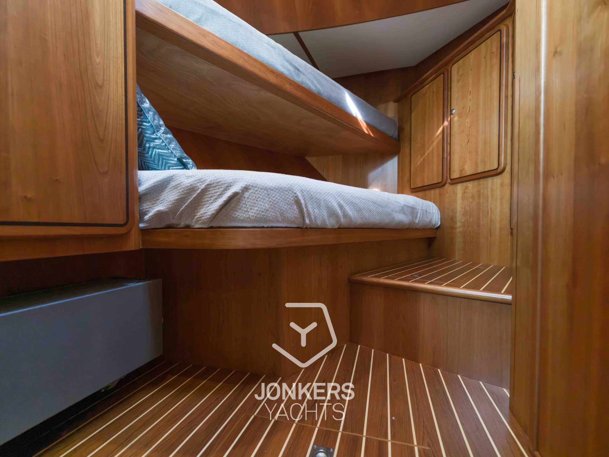 [I] Grand Sturdy 430 AC MKII BN 2540 - Jonkers Yachts (31).jpg