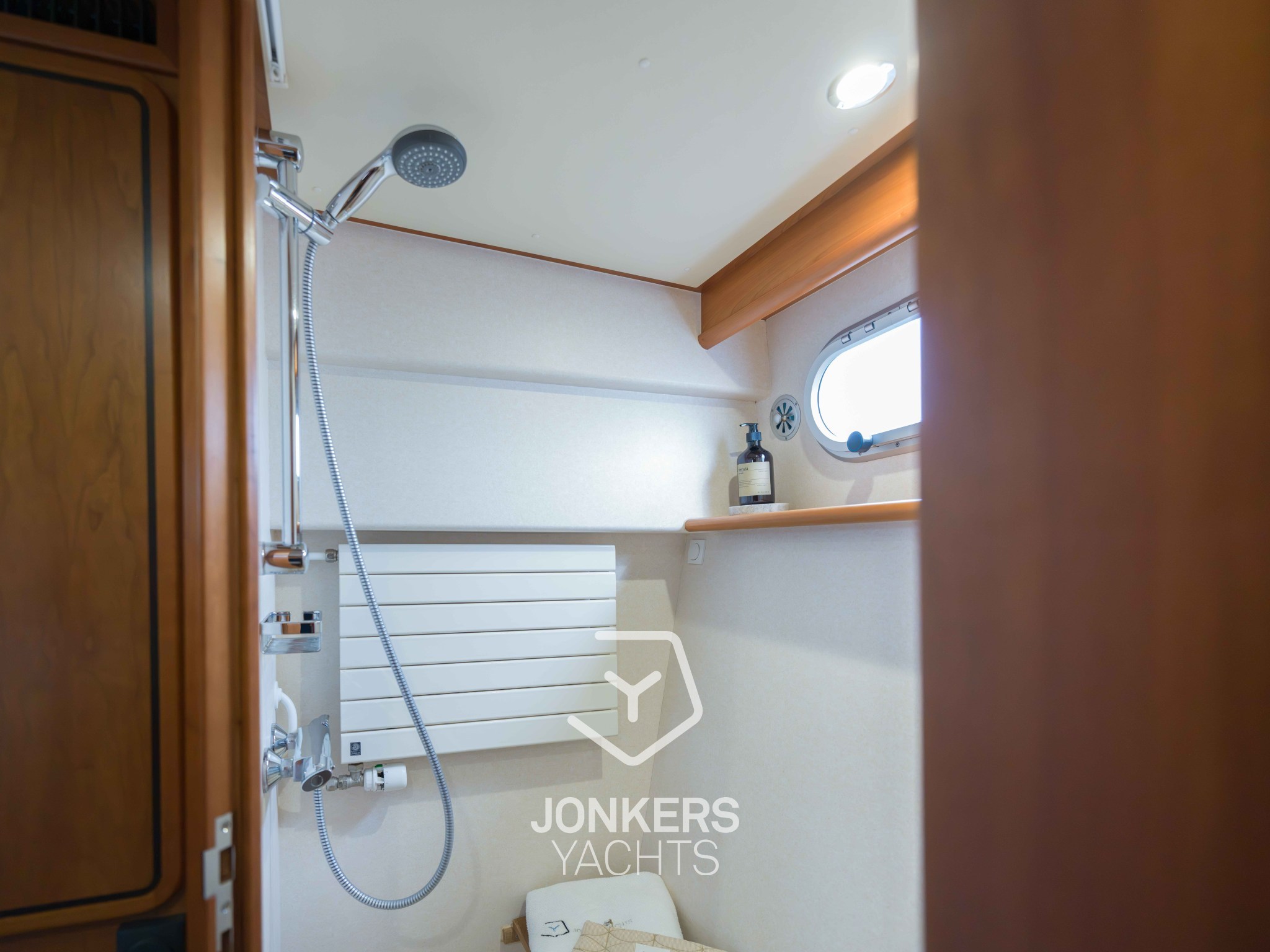 [I] Grand Sturdy 430 AC MKII BN 2540 - Jonkers Yachts (22).jpg