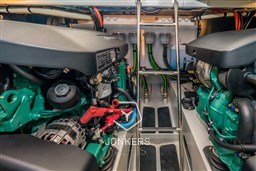 [I] 8_juni_2021_Linssen_fotoshoot-05044_-_kopie.jpg