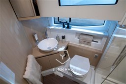 [I] DB_37-Jeanneau-2230-800px.JPG