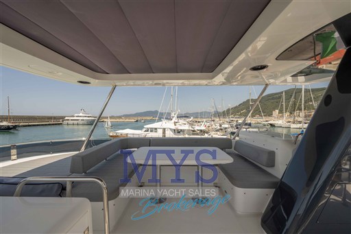 SIRENA YACHT 58' FLY HT (8)