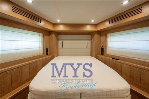 SIRENA YACHT 58' FLY HT (4)