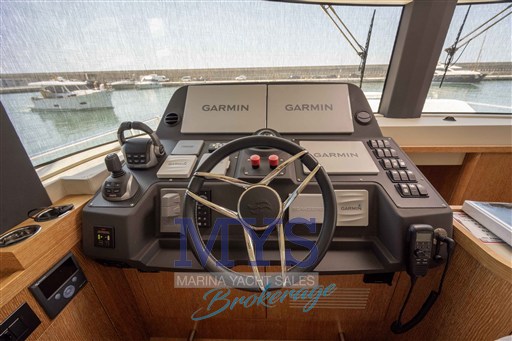 SIRENA YACHT 58' FLY HT (17)