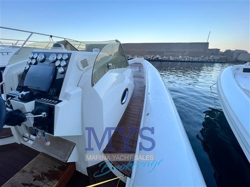 Nautica Led Eagle 44 (15)