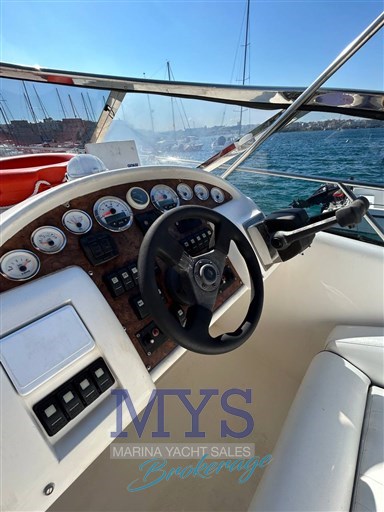 Marine Project 32 princess riviera (26)