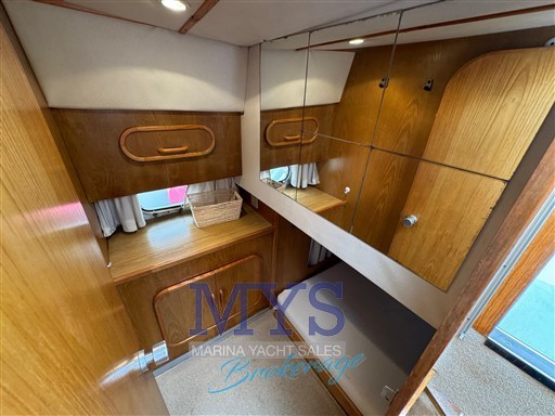 Fairline 33 (32)