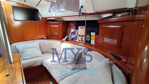 BENETEAU OCEANIS 361 (5)