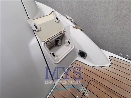 Crownline 340 CR