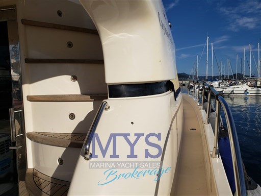 CAYMAN 42 FLY (21)