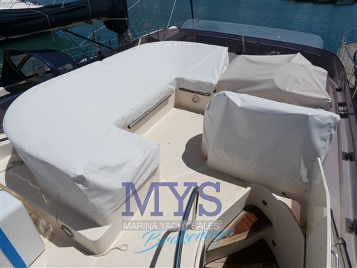 CAYMAN 42 FLY (23)