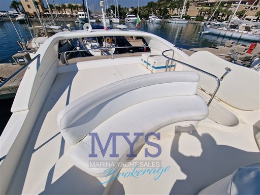 AZIMUT 46 FLY (109)