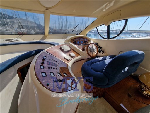 AZIMUT 46 FLY (53)
