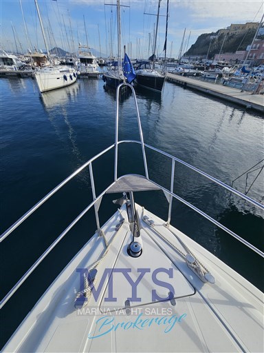 Azimut AZ 43