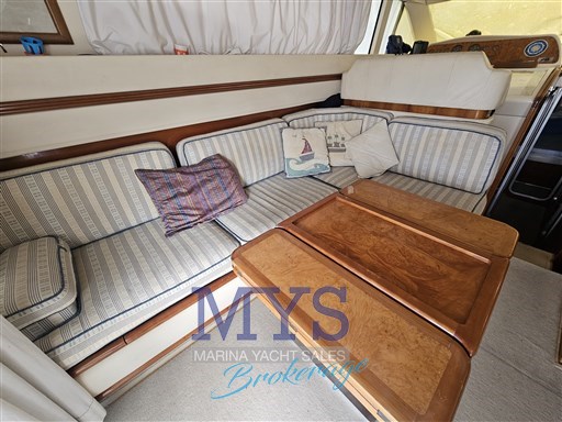 Azimut AZ 43