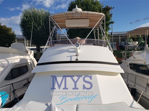 BERTRAM 37 CONVERTIBLE (101)