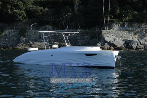MA.MI 28' T Top (24)
