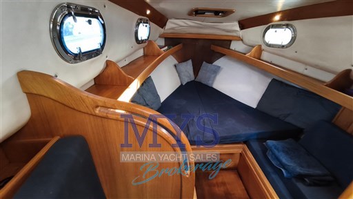 F.lli Aprea 750 Cabin (19)