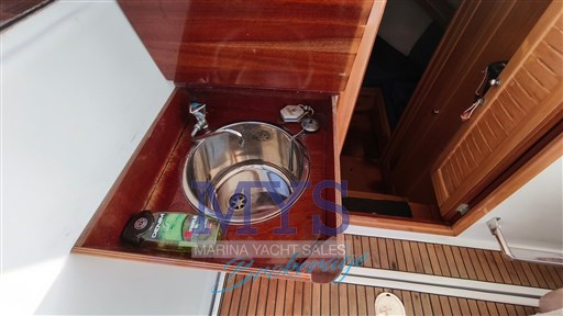 F.lli Aprea 750 Cabin (14)