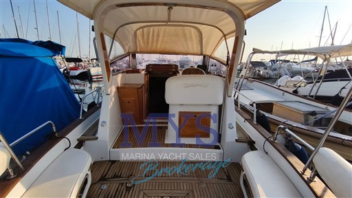 F.lli Aprea 750 Cabin (9)