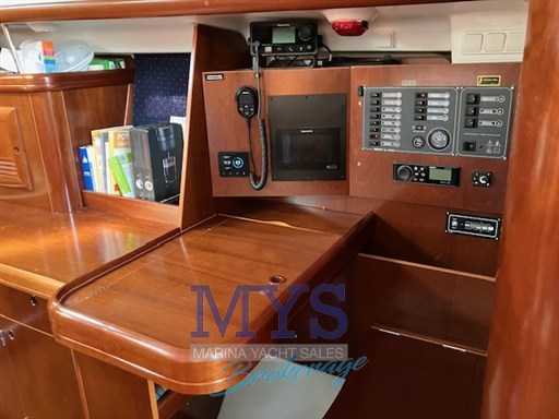 BENETEAU OCEANIS CLIPPER 393 (10)