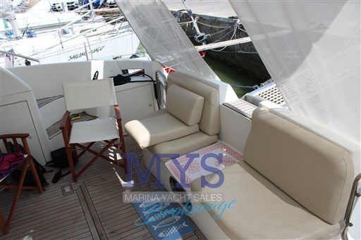 AZIMUT 46 (6)