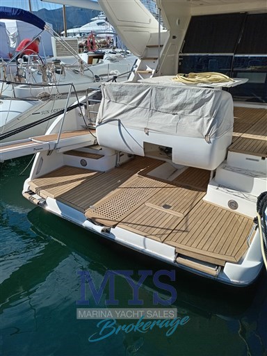 CONAM 60' WIDE BODY 2004 (69)