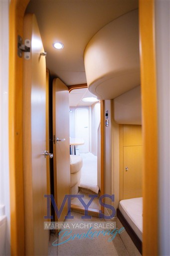 PRINCESS V48 (9)