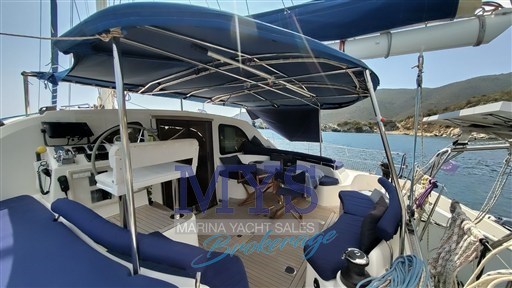 Privilege 465 cockpit