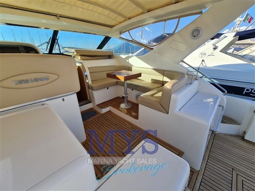 Uniesse 42 (12)