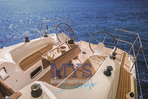 BAVARIA 34 CRUISER (7)