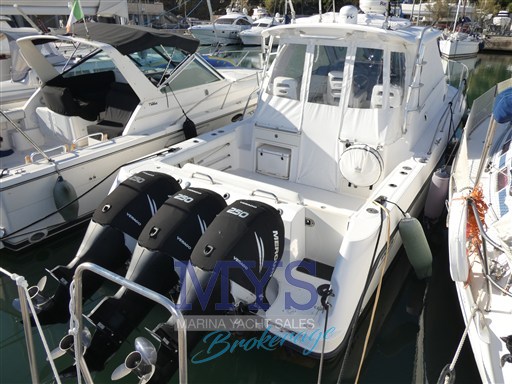 BOSTON WHALER 345 CONQUEST (25)